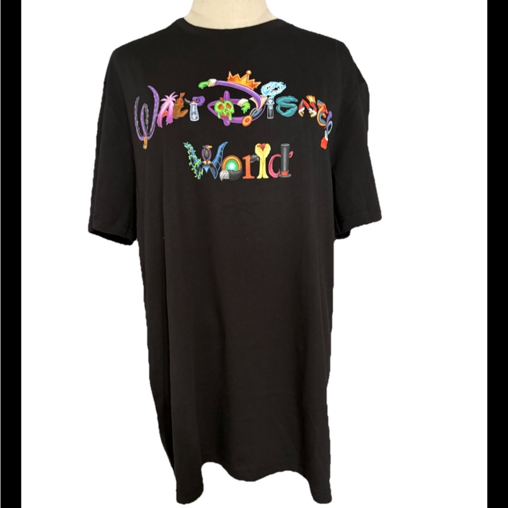 Disney Parks Walt Disney World Villains Black Medium T-Shirt Character Letters,